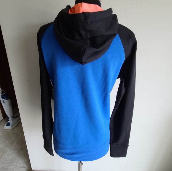 New Nike running hoddie - Picture 3 of 3